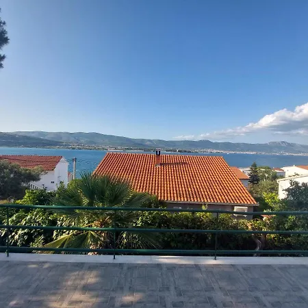 Peaceful & Cozy Rest House, 80m From Trogir